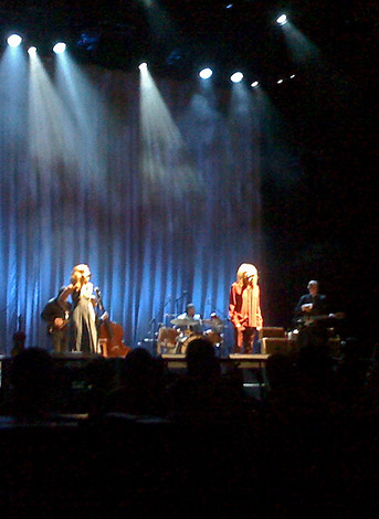 Alison Krauss & Robert Plant, Philadelphia, PA, 07/12/08