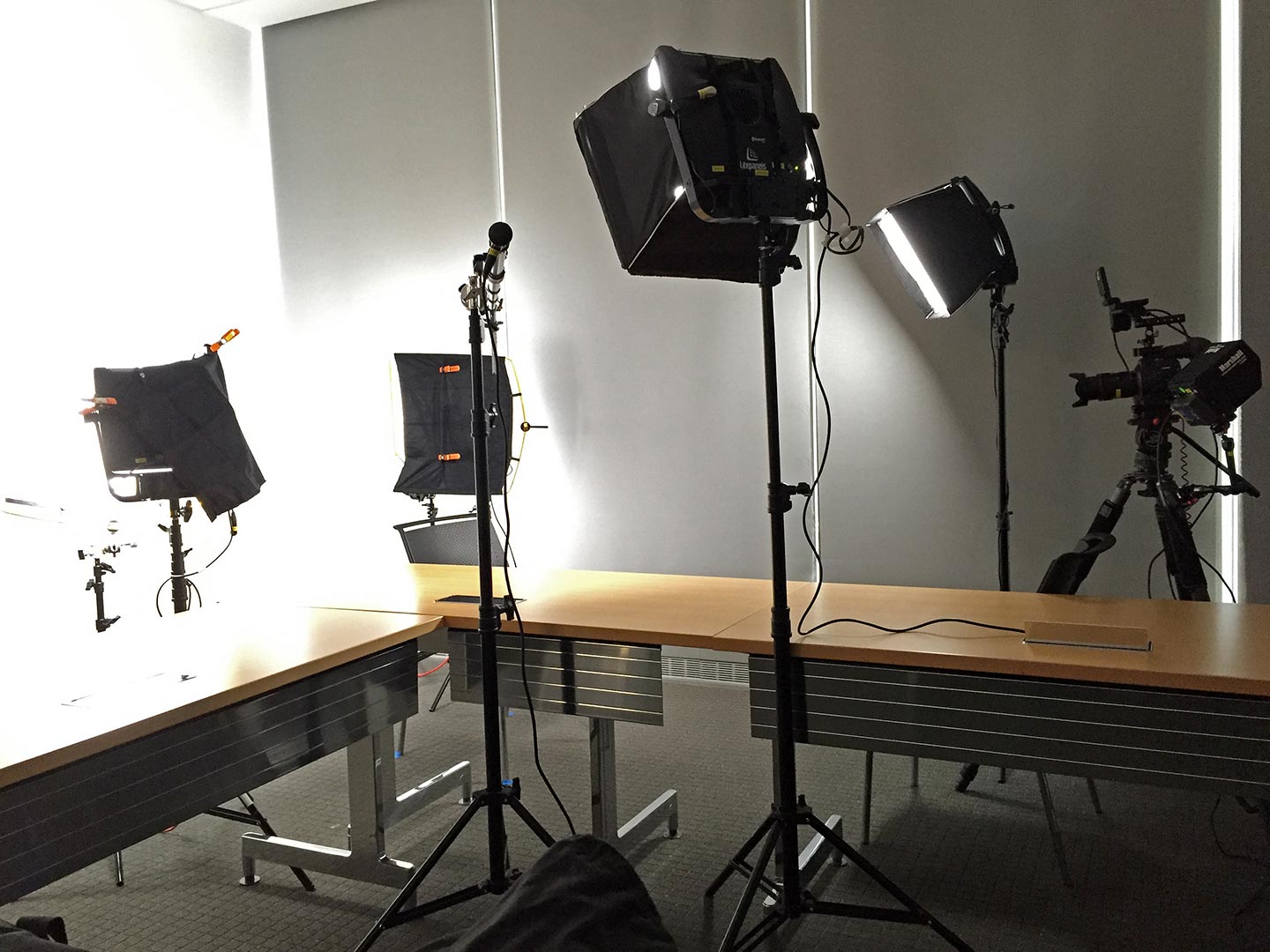 Overall lighting setup, professor & student interviews. New York City. November, 2015.
