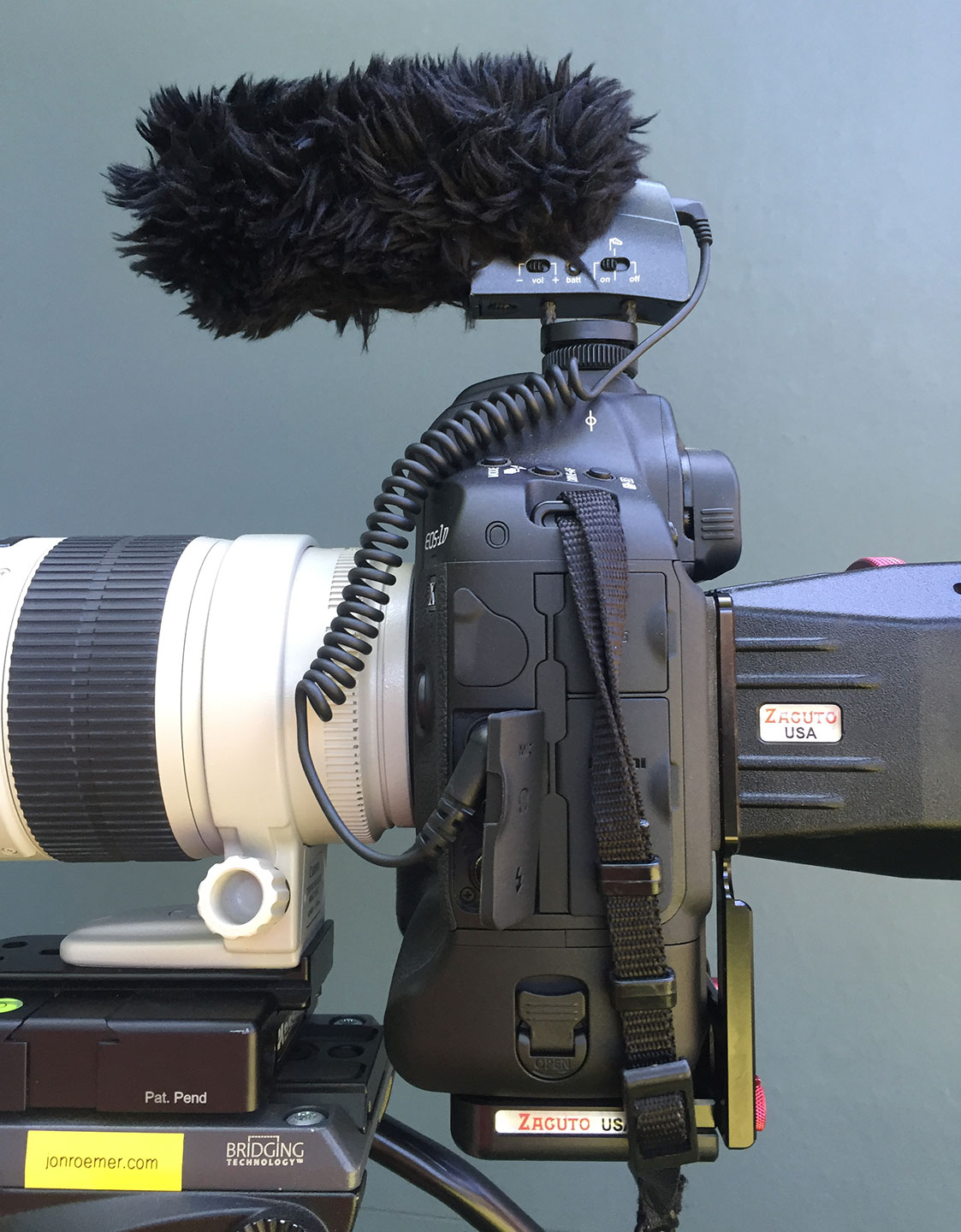 Side view: Canon 1DX Mark II and Zacuto Z-finder on a Manfrotto Monopod.